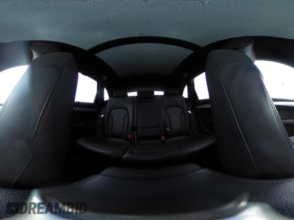 ✅ 2015 Audi Q5 Prestige • VIN: WA1WGAFP1FA043517 • Лот: 42001915. Опубликован ранее на IAAI с пробегом 58 384 миль. Бесплатный доступ к архиву аукционных продаж из США и подробный отчёт об истории автомобиля на DreamBid. Изображение 19.