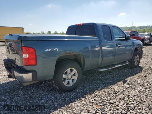 ✅ 2010 Chevrolet Silverado 1500 • VIN: 1GCSKTE24AZ152164 • Lot: 55842575. Wystawiony na Copart z przebiegiem 210 072 mil. Bezpłatny archiwum sprzedaży aukcyjnych z USA i szczegółowy raport historii pojazdu na DreamBid. Zdjęcie 3.