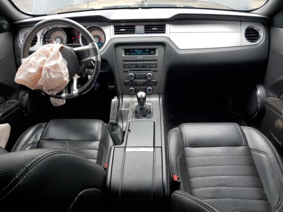 ✅ 2012 Ford Mustang GT • VIN: 1ZVBP8FF8C5268460 • Lot: 66940205. Listed on Copart with 53,128 mi. Free auction sales archive from the USA and detailed vehicle history report at DreamBid. Image 8.