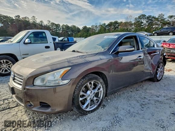 ✅ 2014 Nissan Maxima SV • VIN: 1N4AA5AP6EC482060 • Lot: 93849285. Listed on Copart with 92,156 mi. Free auction sales archive from the USA and detailed vehicle history report at DreamBid. Image 1.