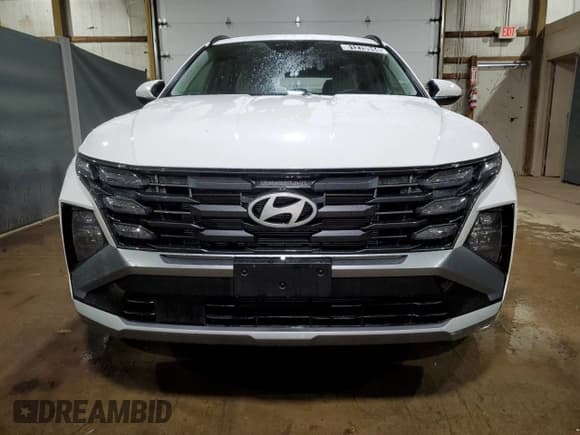✅ 2025 Hyundai Tucson SEL • VIN: 5NMJBCDE5SH460702 • Lot: 81270944. Wystawiony na Copart z przebiegiem 8 114 mil. Bezpłatny archiwum sprzedaży aukcyjnych z USA i szczegółowy raport historii pojazdu na DreamBid. Zdjęcie 5.