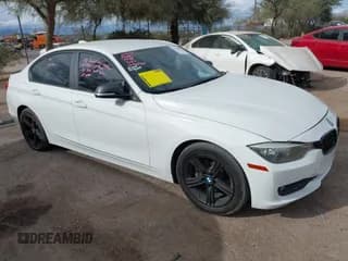 ✅ 2014 BMW 3 Series 320i • VIN: WBA3B1G56ENS80674 • Лот: 43710031. Опубликован ранее на IAAI с пробегом 111 162 миль. Бесплатный доступ к архиву аукционных продаж из США и подробный отчёт об истории автомобиля на DreamBid. Изображение 1.