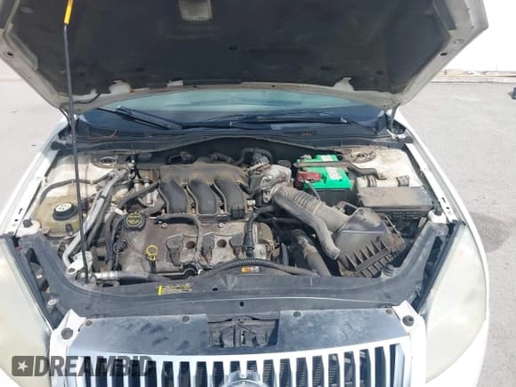 ✅ 2008 Mercury Milan Premier • VIN: 3MEHM08198R619405 • Lot: 43265254. Wystawiony na IAAI z przebiegiem 198 676 mil. Bezpłatny archiwum sprzedaży aukcyjnych z USA i szczegółowy raport historii pojazdu na DreamBid. Zdjęcie 10.