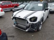 ✅ 2024 MINI Countryman Cooper S • VIN: WMZ83BR03R3R65603 • Lot: 43588376. Listed on IAAI with 14,947 mi. Free auction sales archive from the USA and detailed vehicle history report at DreamBid. Image 6.