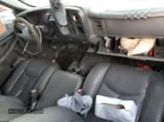 ✅ 2005 Chevrolet Silverado 1500 Work Truck • VIN: 1GCEC14X65Z282738 • Лот: 76191824. Опубликован ранее на Copart с пробегом Не указан. Бесплатный доступ к архиву аукционных продаж из США и подробный отчёт об истории автомобиля на DreamBid. Изображение 8.