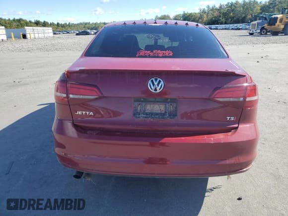 ✅ 2016 Volkswagen Jetta S • VIN: 3VW167AJ2GM328351 • Lot: 85766025. Wystawiony na Copart z przebiegiem 143 922 mil. Bezpłatny archiwum sprzedaży aukcyjnych z USA i szczegółowy raport historii pojazdu na DreamBid. Zdjęcie 6.