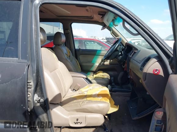 ✅ 1996 Toyota 4Runner Limited • VIN: JT3HN87R5T0004920 • Lot: 41817950. Listed on IAAI with 214,594 mi. Free auction sales archive from the USA and detailed vehicle history report at DreamBid. Image 5.