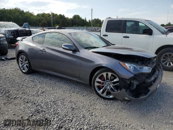 ✅ 2013 Hyundai Genesis Coupe Track • VIN: KMHHU6KJ8DU108697 • Lot: 67871445. Listed on Copart with 69,994 mi. Free auction sales archive from the USA and detailed vehicle history report at DreamBid. Image 4.
