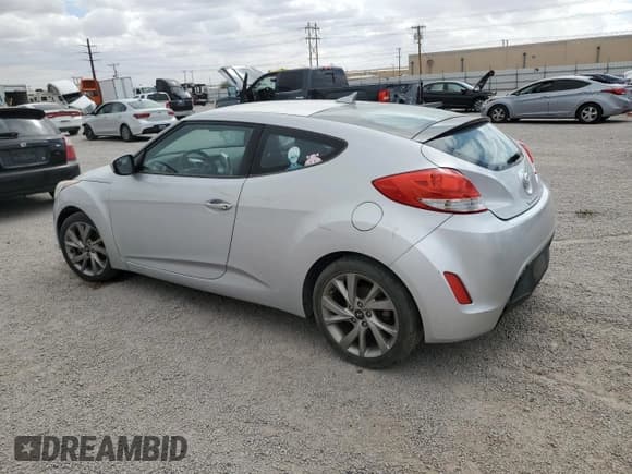 ✅ 2016 Hyundai Veloster • VIN: KMHTC6AD6GU298223 • Lot: 54957445. Wystawiony na Copart z przebiegiem 92 525 mil. Bezpłatny archiwum sprzedaży aukcyjnych z USA i szczegółowy raport historii pojazdu na DreamBid. Zdjęcie 2.