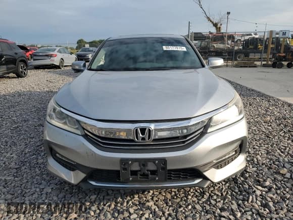 ✅ 2017 Honda Accord EX-L • VIN: 1HGCR3F82HA042372 • Лот: 80177815. Опубликован ранее на Copart с пробегом 104 548 миль. Бесплатный доступ к архиву аукционных продаж из США и подробный отчёт об истории автомобиля на DreamBid. Изображение 5.