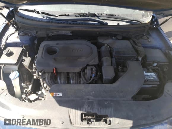 ✅ 2017 Hyundai Sonata SE • VIN: 5NPE24AF7HH583045 • Lot: 47477413. Listed on Copart with 135,786 mi. Free auction sales archive from the USA and detailed vehicle history report at DreamBid. Image 12.