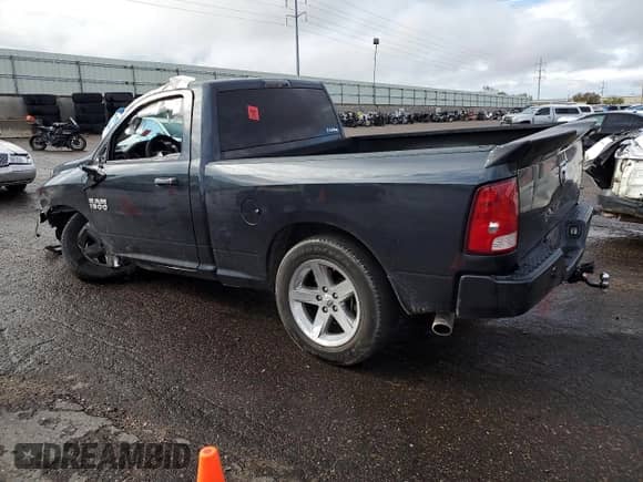 2017 Ram 1500 Tradesman z VIN 3C6JR6AG4HG602245, wystawiony jako Copart lot #63150675 z przebiegiem 69 053 mil mil oraz Szkoda całkowita • Salvage title. Historia ofert i sprzedaży dostępna na DreamBid. Obrazek 2.