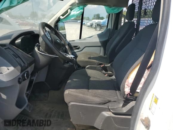 ✅ 2017 Ford Transit • VIN: 1FTYR1YM8HKA78256 • Лот: 67278425. Опубликован ранее на Copart с пробегом 135 048 миль. Бесплатный доступ к архиву аукционных продаж из США и подробный отчёт об истории автомобиля на DreamBid. Изображение 7.