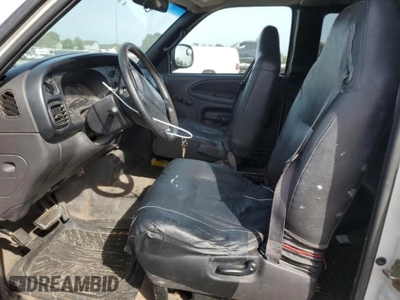 ✅ 2002 Dodge 2500 • VIN: 3B7KC23Z92M269720 • Lot: 81966685. Listed on Copart with 231,289 mi. Free auction sales archive from the USA and detailed vehicle history report at DreamBid. Image 7.