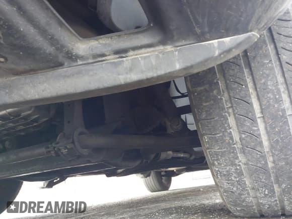 ✅ 2003 Mercedes-Benz M 500 • VIN: 4JGAB75E03A402686 • Lot: 43406572. Wystawiony na IAAI z przebiegiem 230 869 mil. Bezpłatny archiwum sprzedaży aukcyjnych z USA i szczegółowy raport historii pojazdu na DreamBid. Zdjęcie 13.