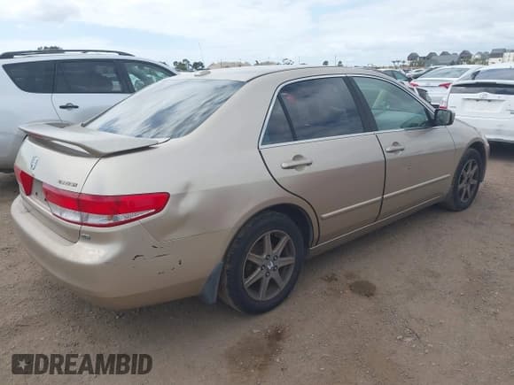 ✅ 2004 Honda Accord EX • VIN: 1HGCM66594A094842 • Lot: 42136220. Listed on IAAI with 154,418 mi. Free auction sales archive from the USA and detailed vehicle history report at DreamBid. Image 4.
