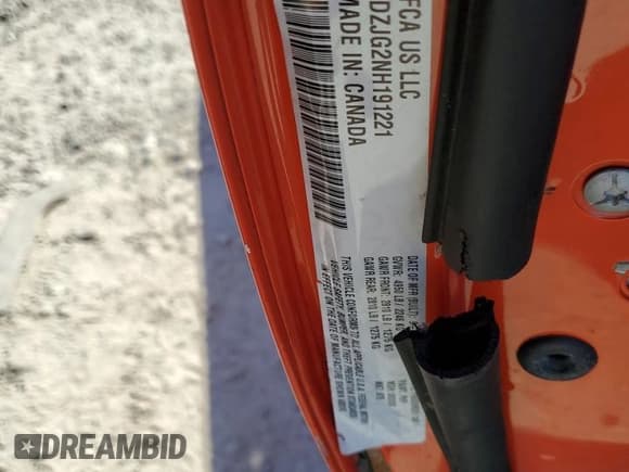 ✅ 2022 Dodge Challenger GT • VIN: 2C3CDZJG2NH191221 • Lot: 91795195. Wystawiony na Copart z przebiegiem 26 607 mil. Bezpłatny archiwum sprzedaży aukcyjnych z USA i szczegółowy raport historii pojazdu na DreamBid. Zdjęcie 12.