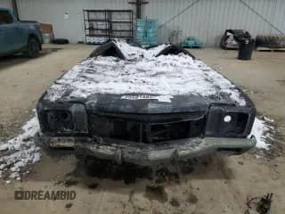 ✅ 1971 Chevrolet Monte Carlo • VIN: 138571B217761 • Лот: 45581885. Опубликован ранее на Copart с пробегом Не указан. Бесплатный доступ к архиву аукционных продаж из США и подробный отчёт об истории автомобиля на DreamBid. Изображение 5.