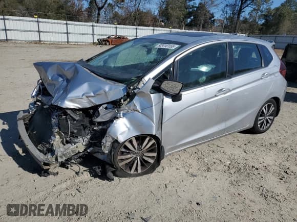 ✅ 2015 Honda Fit EX-L • VIN: 3HGGK5H82FM727664 • Lot: 92410155. Listed on Copart with 77,236 mi. Free auction sales archive from the USA and detailed vehicle history report at DreamBid. Image 1.