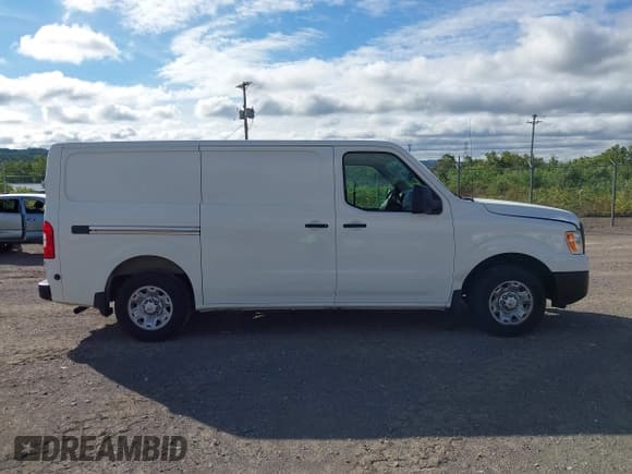 ✅ 2019 Nissan NV Cargo S • VIN: 1N6BF0KY5KN800175 • Лот: 43003629. Опубликован ранее на IAAI с пробегом 111 674 миль. Бесплатный доступ к архиву аукционных продаж из США и подробный отчёт об истории автомобиля на DreamBid. Изображение 13.