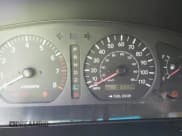 ✅ 1998 Toyota Sienna LE • VIN: 4T3ZF13C8WU033706 • Lot: 42471688. Listed on IAAI with 187,774 mi. Free auction sales archive from the USA and detailed vehicle history report at DreamBid. Image 7.