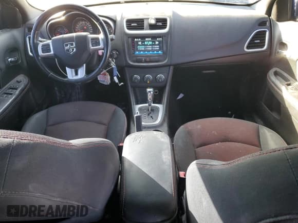 ✅ 2011 Dodge Avenger Heat • VIN: 1B3BD1FG0BN512193 • Лот: 80291174. Опубликован ранее на Copart с пробегом 218 915 миль. Бесплатный доступ к архиву аукционных продаж из США и подробный отчёт об истории автомобиля на DreamBid. Изображение 8.