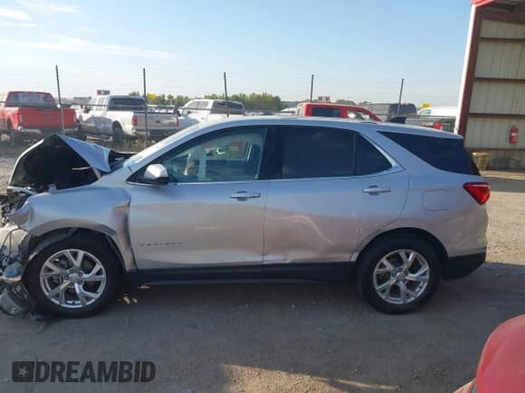 2019 Chevrolet Equinox LT with VIN 3GNAXUEV1KL319707, listed as a IAAI auction lot 43344734 with 57,212 mi miles and . Bid and sale history available at DreamBid. Image 14.