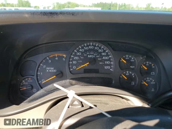 ✅ 2003 Chevrolet Silverado 2500HD LS • VIN: 1GCHK23113F237496 • Lot: 65458675. Listed on Copart with Not provided. Free auction sales archive from the USA and detailed vehicle history report at DreamBid. Image 9.