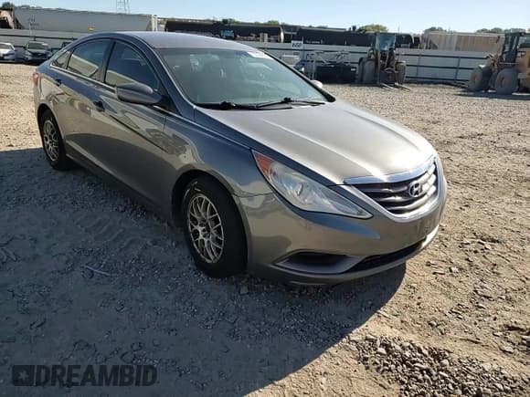 ✅ 2012 Hyundai Sonata GLS • VIN: 5NPEB4AC1CH310293 • Lot: 73098894. Listed on Copart with 292,123 mi. Free auction sales archive from the USA and detailed vehicle history report at DreamBid. Image 10.