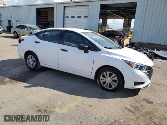 ✅ 2023 Nissan Versa S • VIN: 3N1CN8DV6PL844532 • Лот: 83873545. Опубликован ранее на Copart с пробегом 58 633 миль. Бесплатный доступ к архиву аукционных продаж из США и подробный отчёт об истории автомобиля на DreamBid. Изображение 4.