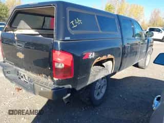 2013 Chevrolet Silverado 1500 LT с VIN 3GCPKSE73DG189545, выставлен на аукционе IAAI как лот 43471468 с пробегом 297 016 миль миль и . История ставок и продаж доступна на DreamBid. Изображение 4.