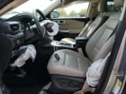 ✅ 2024 Ford Explorer XLT • VIN: 1FMSK8DH8RGA54874 • Lot: 54078925. Wystawiony na Copart z przebiegiem 8 733 mil. Bezpłatny archiwum sprzedaży aukcyjnych z USA i szczegółowy raport historii pojazdu na DreamBid. Zdjęcie 7.