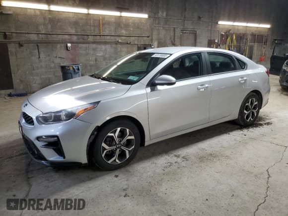 ✅ 2021 Kia Forte LXS • VIN: 3KPF24AD7ME313802 • Lot: 93138885. Listed on Copart with 108,794 mi. Free auction sales archive from the USA and detailed vehicle history report at DreamBid. Image 1.