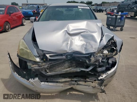 ✅ 2003 Honda Accord LX • VIN: JHMCM56323C010594 • Lot: 71736975. Listed on Copart with Not provided. Free auction sales archive from the USA and detailed vehicle history report at DreamBid. Image 5.