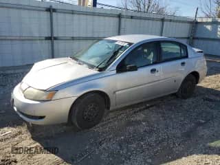 2004 Saturn ION ION 1 z VIN 1G8AG52F34Z132079, wystawiony jako Copart lot #45679535 z przebiegiem 144 713 mil mil oraz Szkoda całkowita • Salvage title. Historia ofert i sprzedaży dostępna na DreamBid. Obrazek 1.
