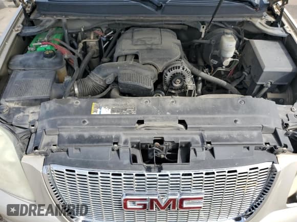 ✅ 2011 GMC Yukon XL SLT • VIN: 1GKS1KE04BR172710 • Лот: 60980735. Опубликован ранее на Copart с пробегом 398 695 миль. Бесплатный доступ к архиву аукционных продаж из США и подробный отчёт об истории автомобиля на DreamBid. Изображение 12.