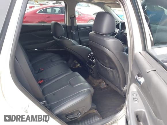 ✅ 2020 Hyundai Santa Fe Limited • VIN: 5NMS5CAA6LH297749 • Лот: 42409185. Опубликован ранее на IAAI с пробегом 30 256 миль. Бесплатный доступ к архиву аукционных продаж из США и подробный отчёт об истории автомобиля на DreamBid. Изображение 8.