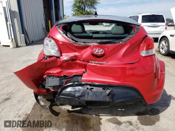 ✅ 2012 Hyundai Veloster w/Red Int • VIN: KMHTC6AD5CU076248 • Lot: 57620223. Wystawiony na Copart z przebiegiem 95 902 mil. Bezpłatny archiwum sprzedaży aukcyjnych z USA i szczegółowy raport historii pojazdu na DreamBid. Zdjęcie 9.