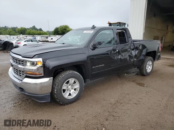 ✅ 2018 Chevrolet Silverado 1500 LT • VIN: 1GCVKREC0JZ154132 • Лот: 70342405. Опубликован ранее на Copart с пробегом 163 842 миль. Бесплатный доступ к архиву аукционных продаж из США и подробный отчёт об истории автомобиля на DreamBid. Изображение 1.