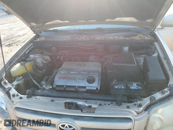 ✅ 2004 Toyota Highlander • VIN: JTEGP21A940031133 • Lot: 68747605. Wystawiony na Copart z przebiegiem 201 384 mil. Bezpłatny archiwum sprzedaży aukcyjnych z USA i szczegółowy raport historii pojazdu na DreamBid. Zdjęcie 12.