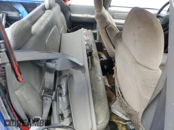 ✅ 1998 GMC Sierra 1500 • VIN: 1GTEK19R7WR506050 • Лот: 60539235. Опубликован ранее на Copart с пробегом Не указан. Бесплатный доступ к архиву аукционных продаж из США и подробный отчёт об истории автомобиля на DreamBid. Изображение 10.