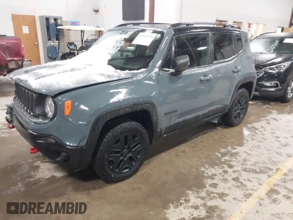 ✅ 2017 Jeep Renegade Trailhawk • VIN: ZACCJBCB4HPE86966 • Lot: 41502978. Listed on IAAI with 144,723 mi. Free auction sales archive from the USA and detailed vehicle history report at DreamBid. Image 17.