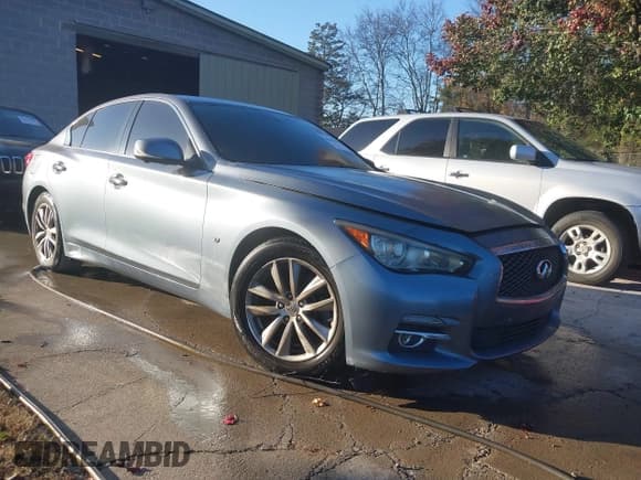 ✅ 2014 Infiniti Q50 Premium • VIN: JN1BV7AP7EM682540 • Lot: 43693093. Wystawiony na IAAI z przebiegiem 121 733 mil. Bezpłatny archiwum sprzedaży aukcyjnych z USA i szczegółowy raport historii pojazdu na DreamBid. Zdjęcie 1.