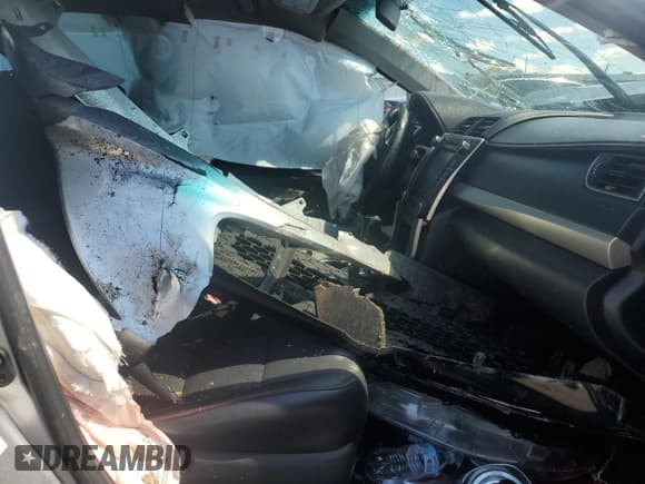 ✅ 2017 Toyota Camry XLE • VIN: 4T1BF1FK1HU347519 • Lot: 81109775. Wystawiony na Copart z przebiegiem Nie podano. Bezpłatny archiwum sprzedaży aukcyjnych z USA i szczegółowy raport historii pojazdu na DreamBid. Zdjęcie 7.