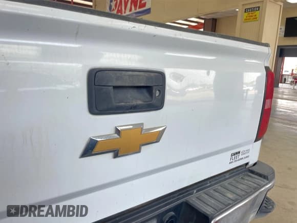 ✅ 2019 Chevrolet Silverado 2500HD Work Truck • VIN: 1GC1CREG4KF222935 • Лот: 43855560. Опубликован ранее на IAAI с пробегом 220 407 миль. Бесплатный доступ к архиву аукционных продаж из США и подробный отчёт об истории автомобиля на DreamBid. Изображение 17.