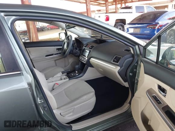 ✅ 2015 Subaru Impreza Premium • VIN: JF1GJAC60FH016412 • Lot: 43723380. Wystawiony na IAAI z przebiegiem 51 623 mil. Bezpłatny archiwum sprzedaży aukcyjnych z USA i szczegółowy raport historii pojazdu na DreamBid. Zdjęcie 5.