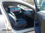 ✅ 2014 Chevrolet Impala LTZ • VIN: 2G1WC5E36E1130886 • Lot: 43533880. Wystawiony na IAAI z przebiegiem 200 445 mil. Bezpłatny archiwum sprzedaży aukcyjnych z USA i szczegółowy raport historii pojazdu na DreamBid. Zdjęcie 5.