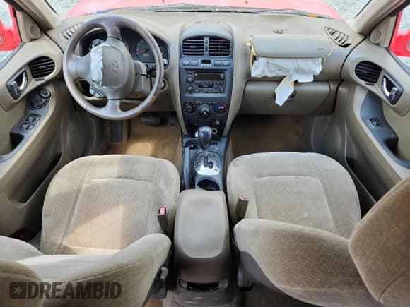 ✅ 2004 Hyundai Santa Fe GLS • VIN: KM8SC73DX4U721959 • Lot: 64807405. Listed on Copart with Not provided. Free auction sales archive from the USA and detailed vehicle history report at DreamBid. Image 8.