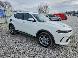 ✅ 2024 Dodge Hornet R/T • VIN: ZACPDFCW9R3A28870 • Lot: 94057915. Listed on Copart with 26,150 mi. Free auction sales archive from the USA and detailed vehicle history report at DreamBid. Image 4.