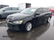 ✅ 2014 Volkswagen Jetta SE • VIN: 3VWD17AJ8EM400226 • Lot: 43564543. Wystawiony na IAAI z przebiegiem 194 106 mil. Bezpłatny archiwum sprzedaży aukcyjnych z USA i szczegółowy raport historii pojazdu na DreamBid. Zdjęcie 2.